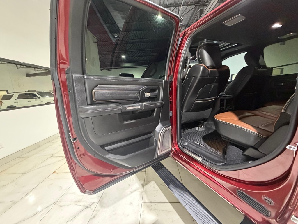 RAM 2500 Limited Crew Cab SWB 4WD 2019