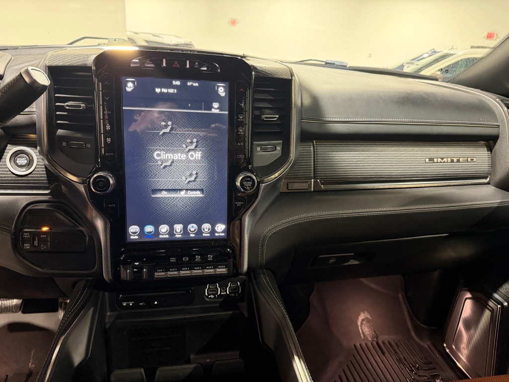 RAM 2500 Limited Crew Cab SWB 4WD 2019