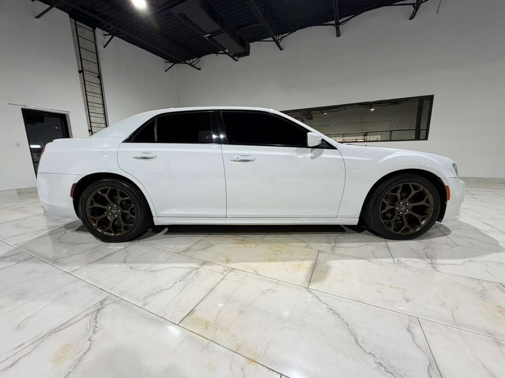 Chrysler 300 S V6 RWD 2017