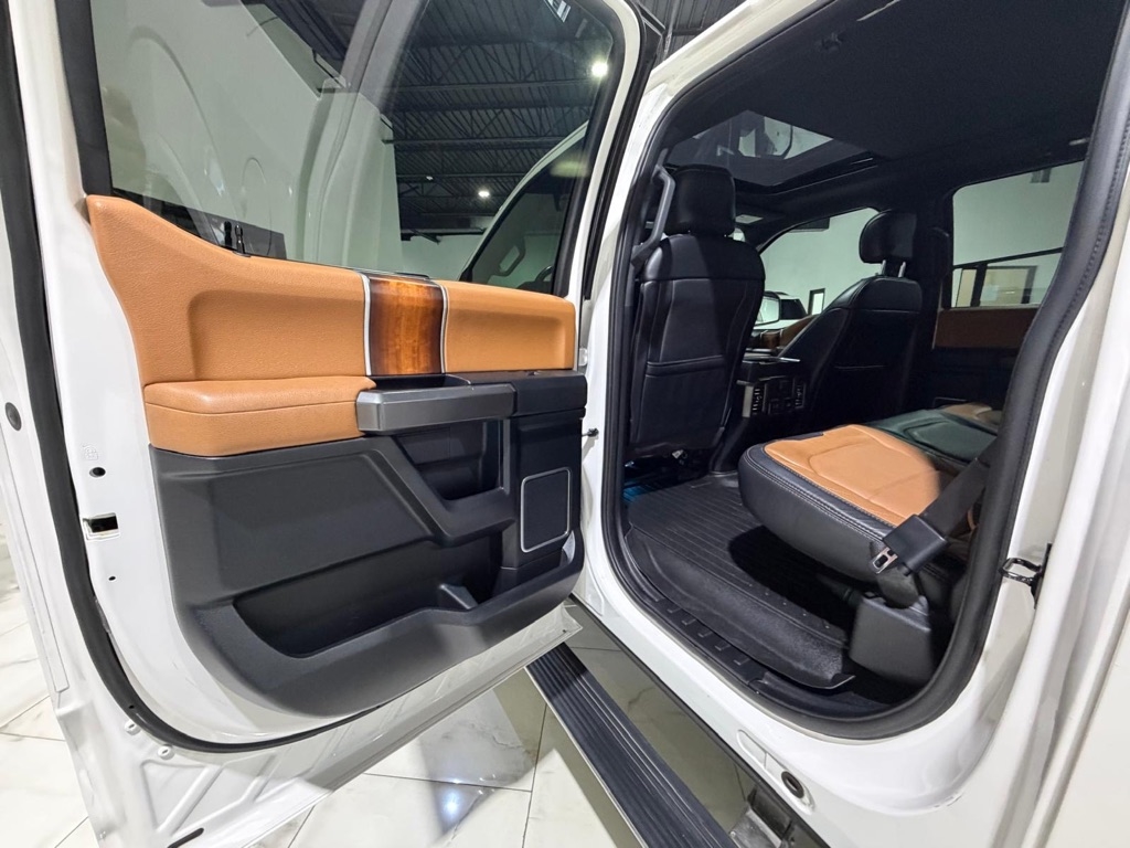 Ford F-150 Lariat SuperCrew 6.5-ft. Bed 4WD 2017