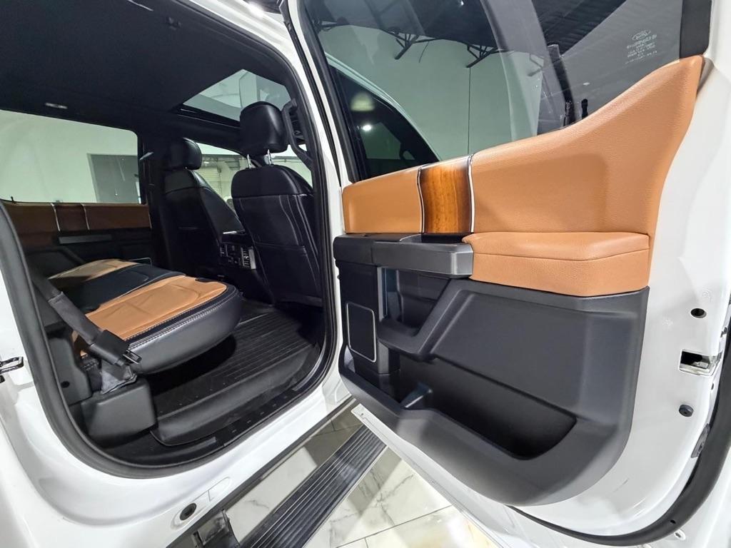 Ford F-150 Lariat SuperCrew 6.5-ft. Bed 4WD 2017