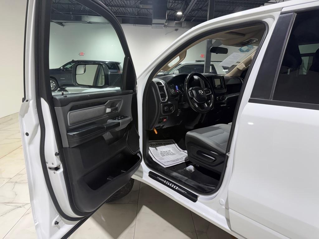 RAM 1500 Big Horn Crew Cab SWB 2WD 2020