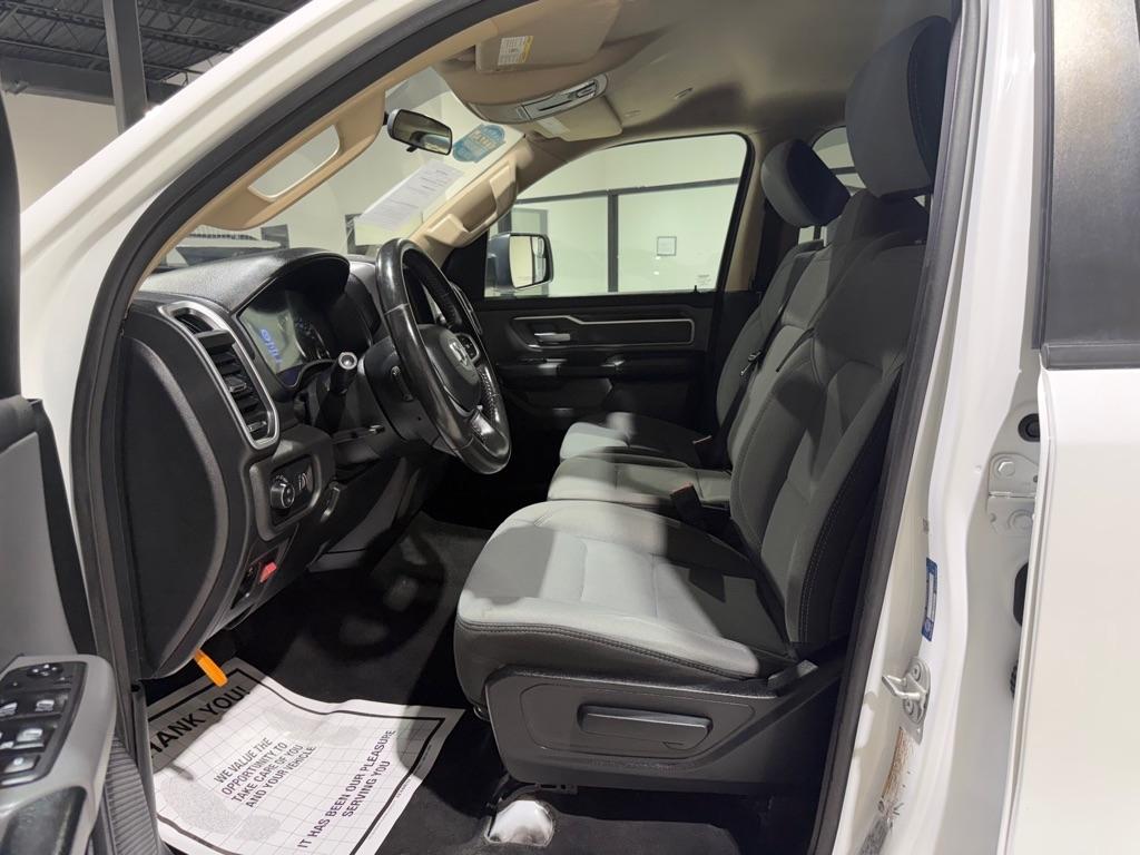 RAM 1500 Big Horn Crew Cab SWB 2WD 2020