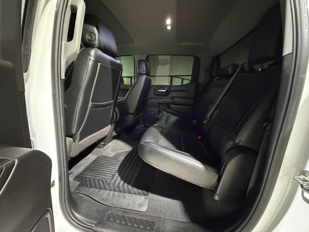 Chevrolet Silverado 1500 LT Crew Cab 4WD 2020