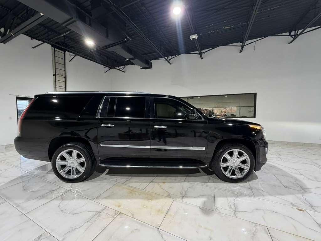 Cadillac Escalade ESV 2WD Premium 2018