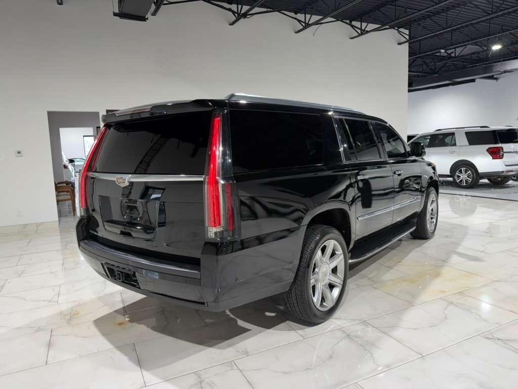 Cadillac Escalade ESV 2WD Premium 2018