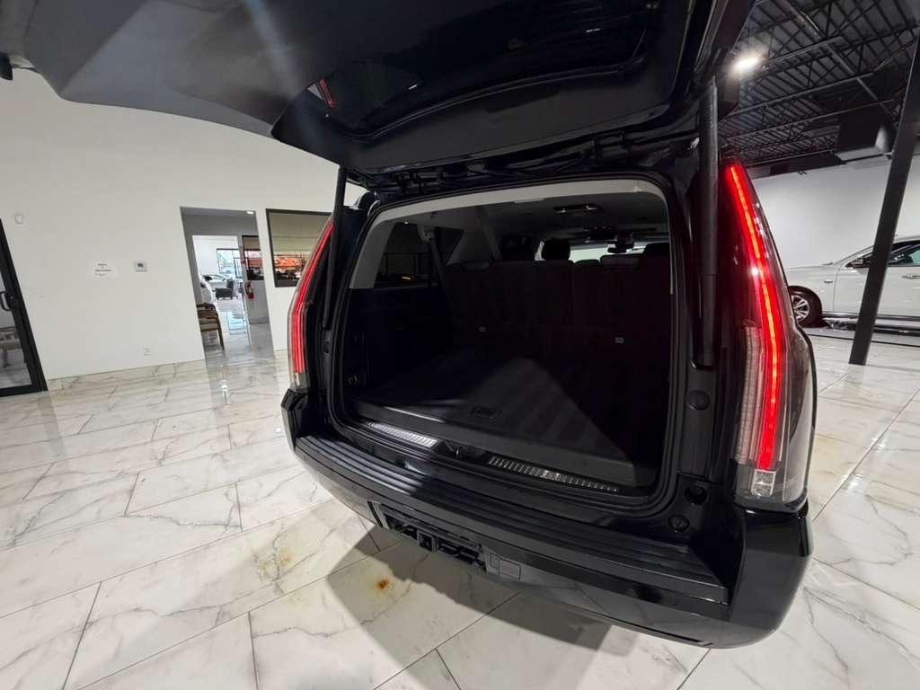 Cadillac Escalade ESV 2WD Premium 2018