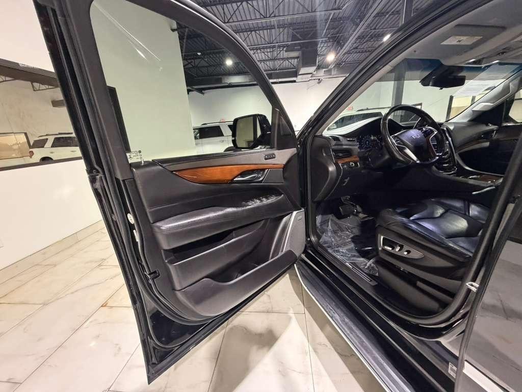 Cadillac Escalade ESV 2WD Premium 2018