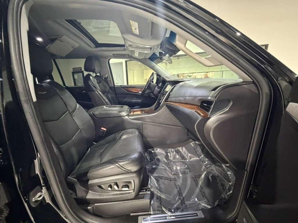 Cadillac Escalade ESV 2WD Premium 2018