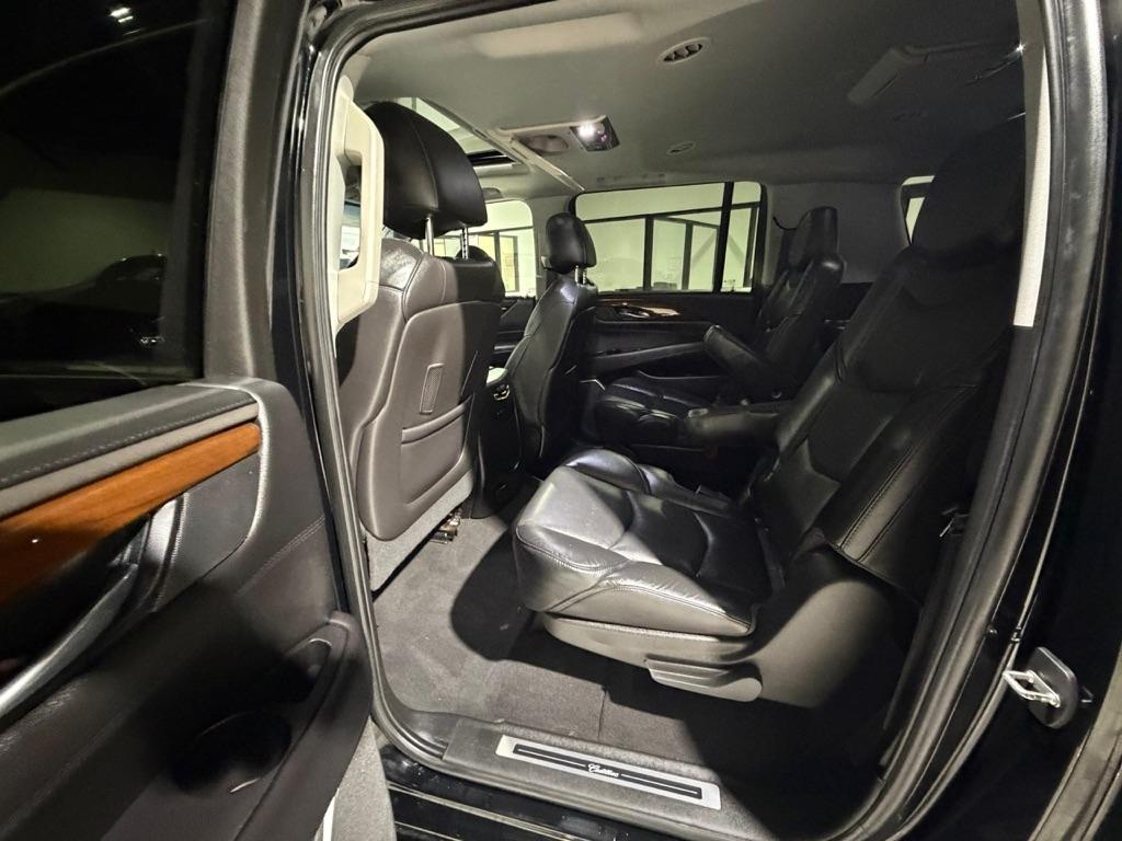 Cadillac Escalade ESV 2WD Premium 2018