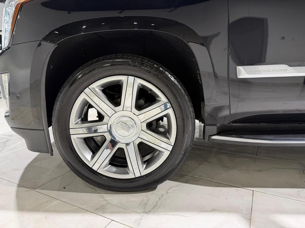 Cadillac Escalade ESV 2WD Premium 2018