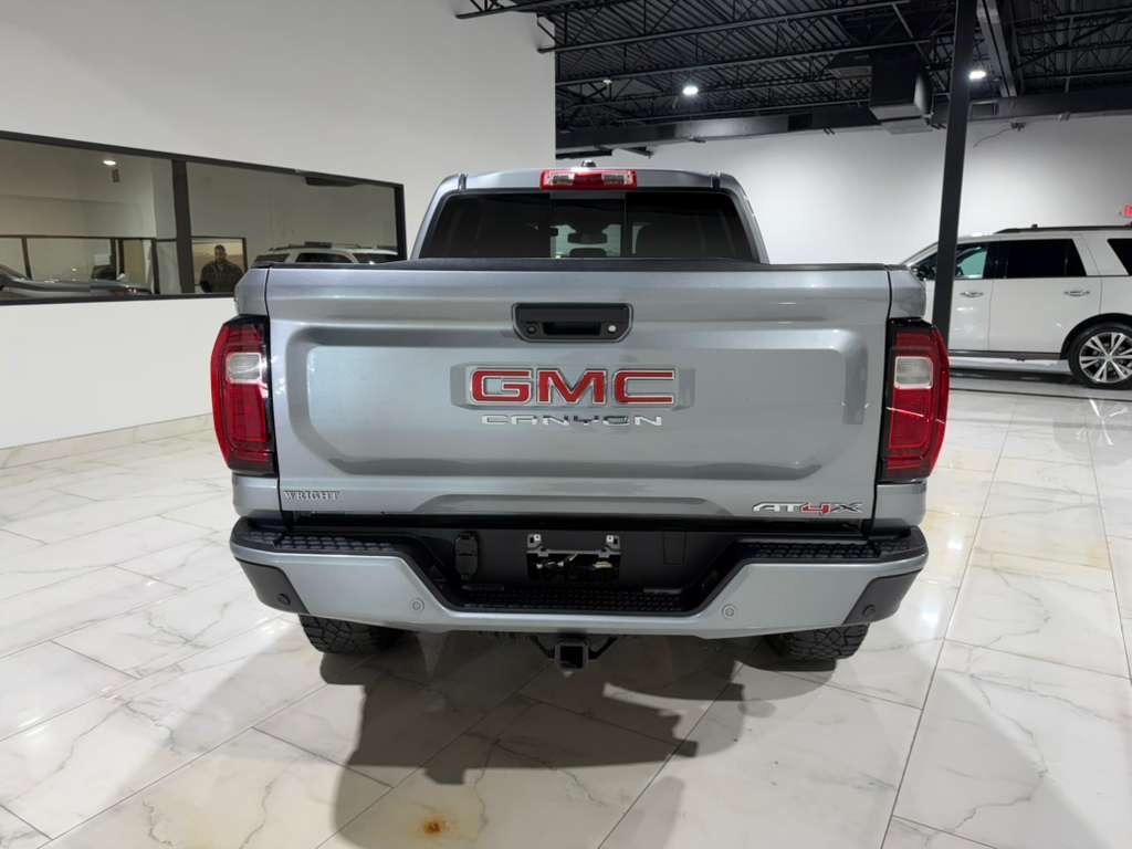 GMC Canyon AT4X Crew Cab 4WD 2024