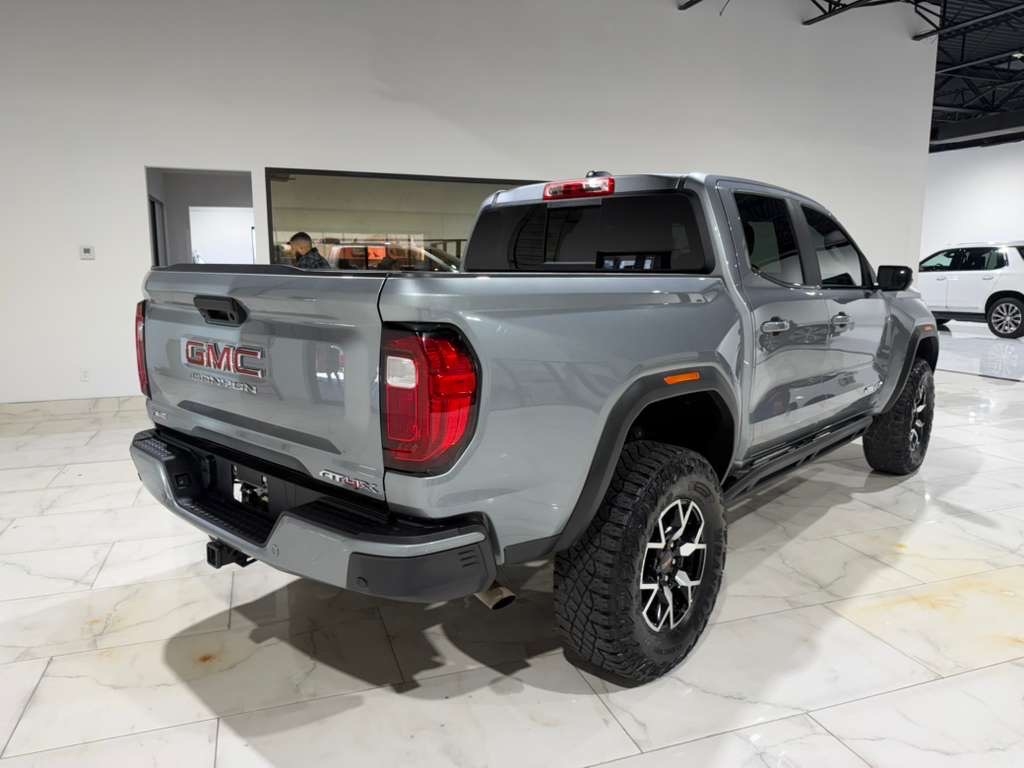GMC Canyon AT4X Crew Cab 4WD 2024