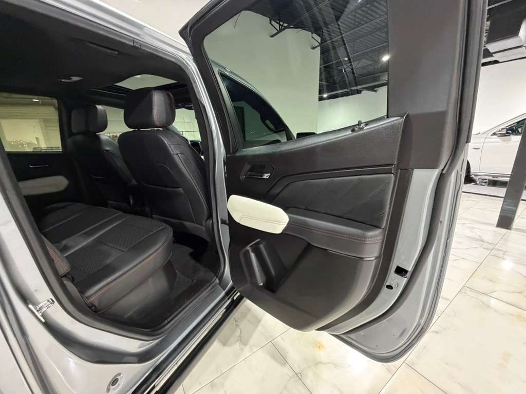 GMC Canyon AT4X Crew Cab 4WD 2024