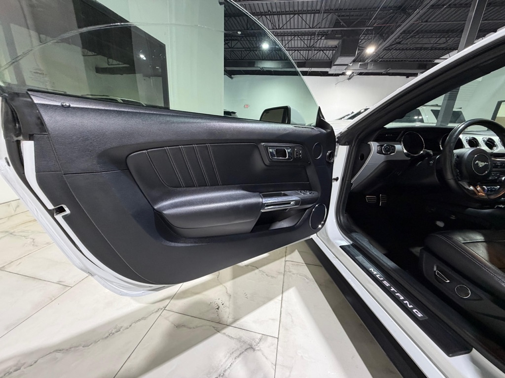 Ford Mustang EcoBoost Premium Coupe 2016