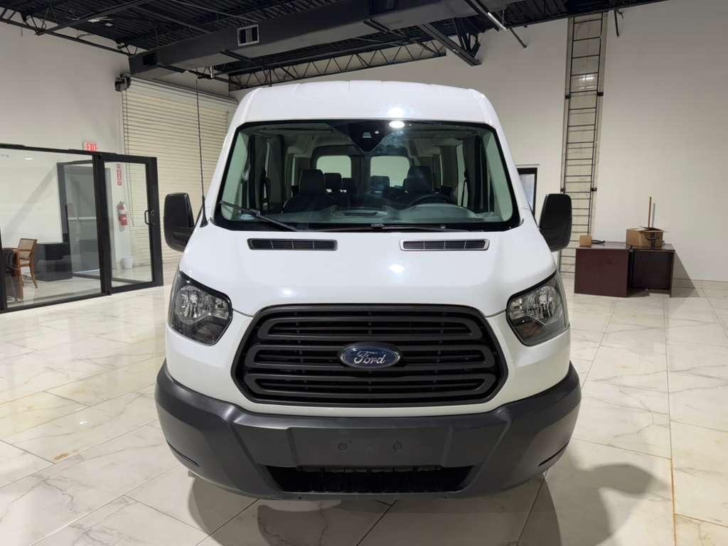 Ford Transit 350 Wagon Med. Roof XL w/Sliding Pass. 148-in. WB 2018
