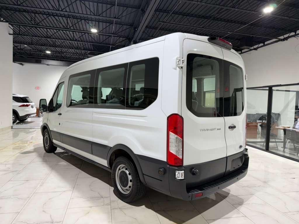 Ford Transit 350 Wagon Med. Roof XL w/Sliding Pass. 148-in. WB 2018