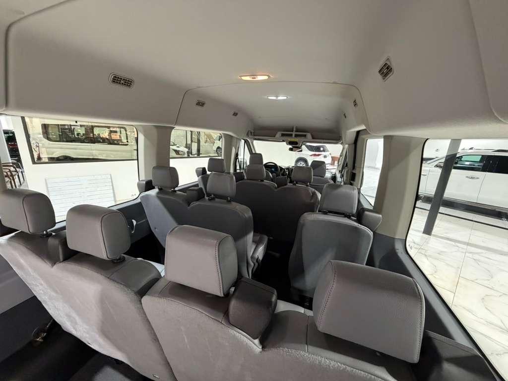 Ford Transit 350 Wagon Med. Roof XL w/Sliding Pass. 148-in. WB 2018