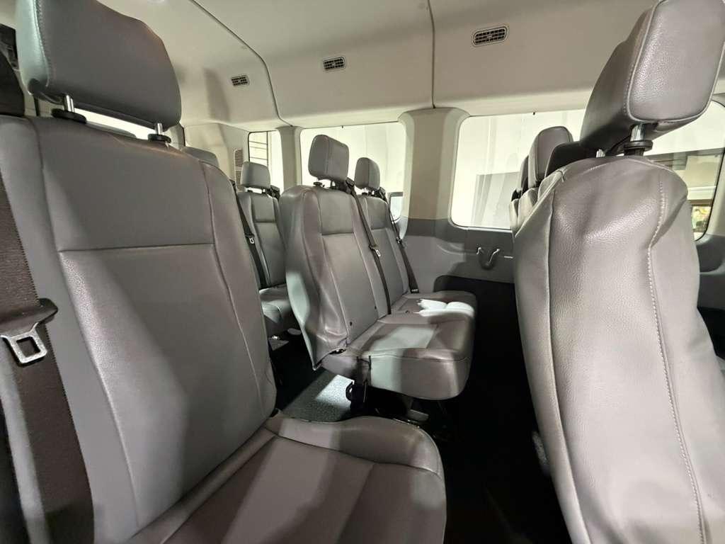 Ford Transit 350 Wagon Med. Roof XL w/Sliding Pass. 148-in. WB 2018