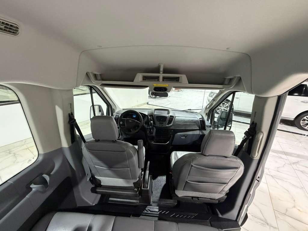Ford Transit 350 Wagon Med. Roof XL w/Sliding Pass. 148-in. WB 2018
