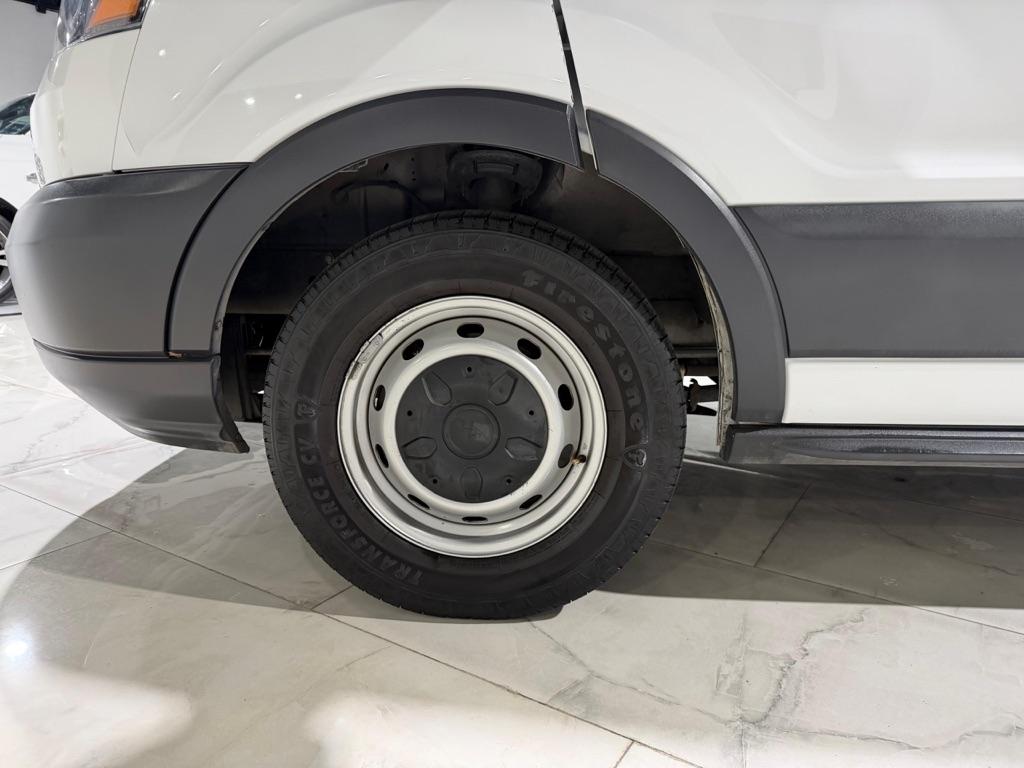 Ford Transit 350 Wagon Med. Roof XL w/Sliding Pass. 148-in. WB 2018