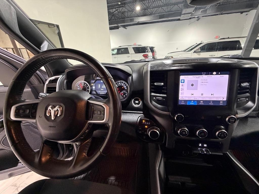 RAM 1500 Lone Star Crew Cab SB 4WD 2022