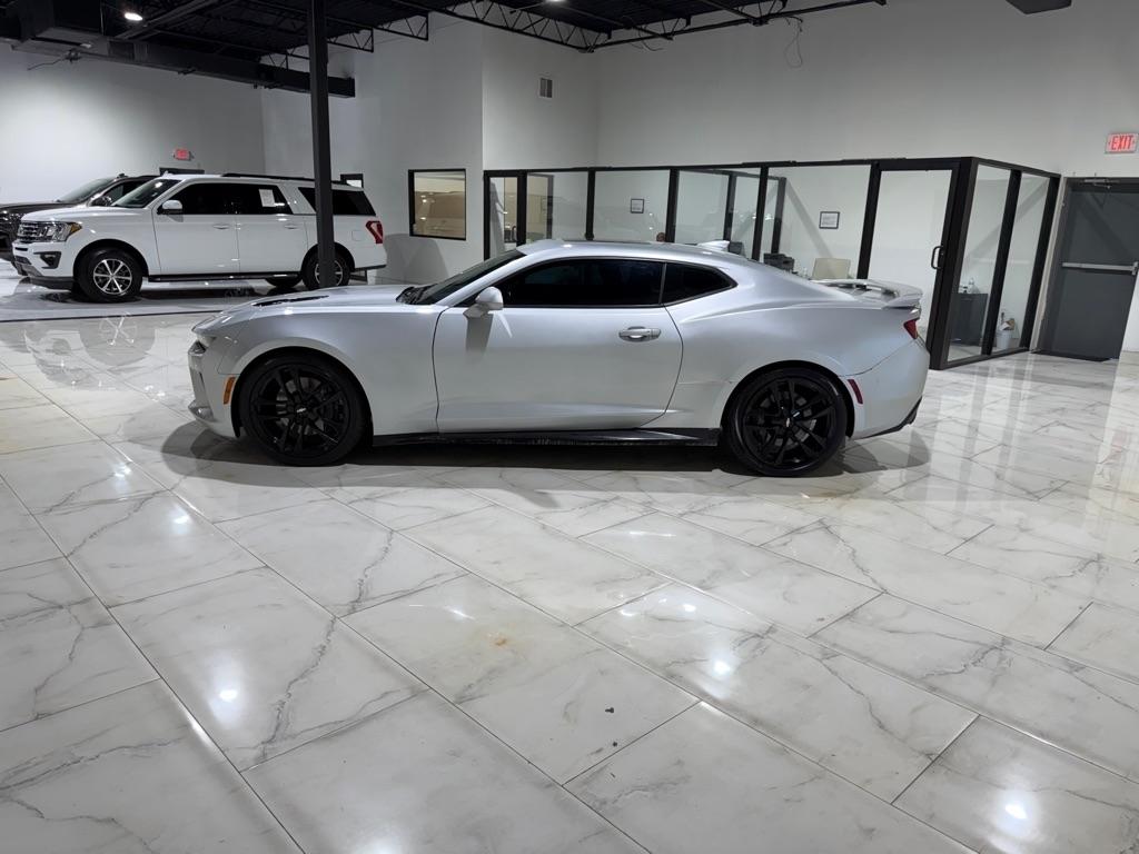 Chevrolet Camaro 1SS Coupe 8A 2018