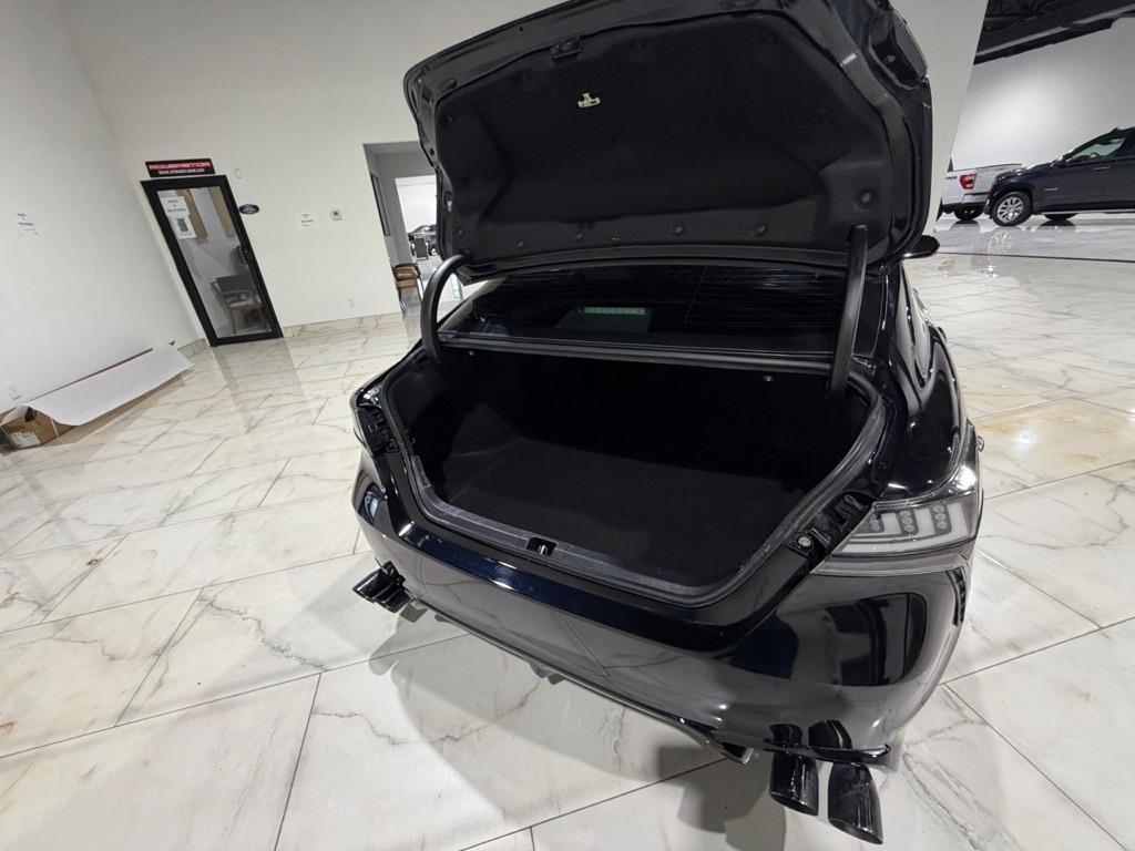 Toyota Camry SE 2020