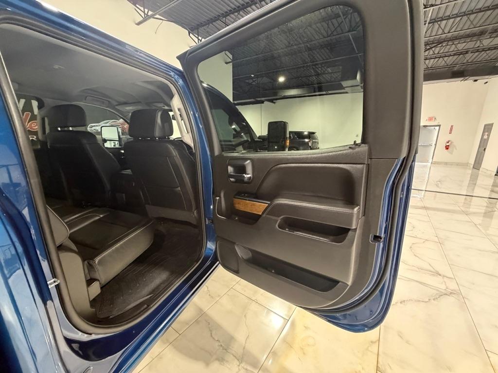 Chevrolet Silverado 1500 LTZ Crew Cab 4WD 2017