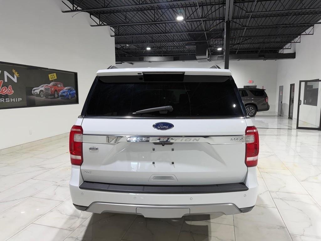 Ford Expedition MAX XLT 2021