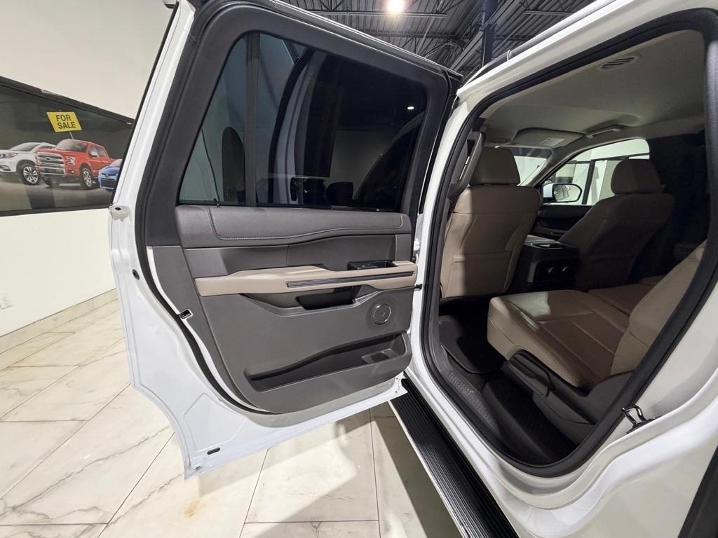 Ford Expedition MAX XLT 2021