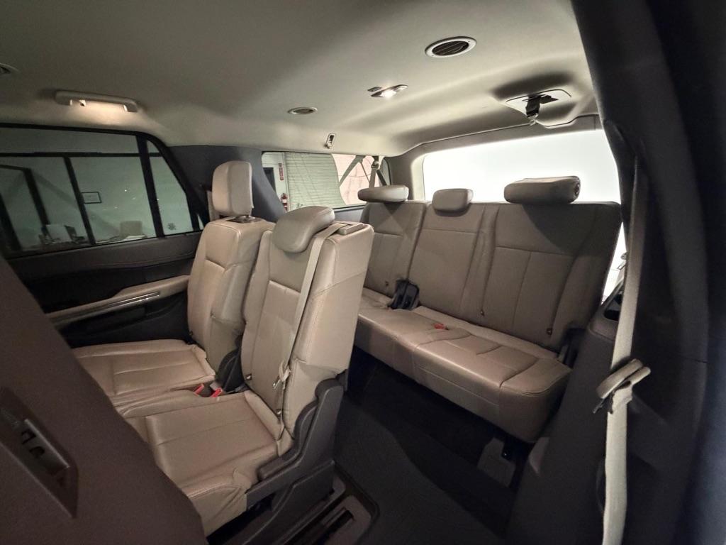 Ford Expedition MAX XLT 2021