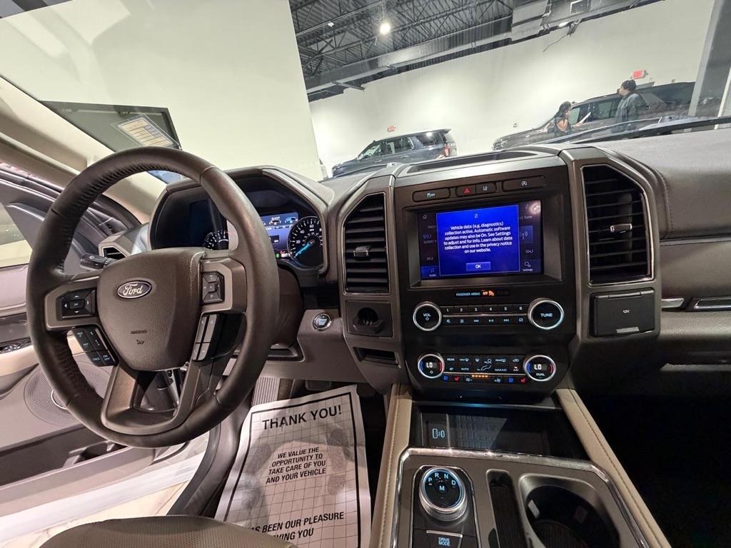 Ford Expedition MAX XLT 2021