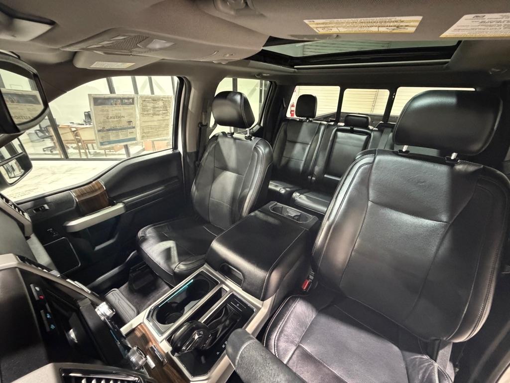 Ford F-150 Lariat SuperCrew 5.5-ft. Bed 4WD 2016