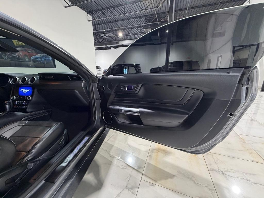 Ford Mustang GT Coupe 2021