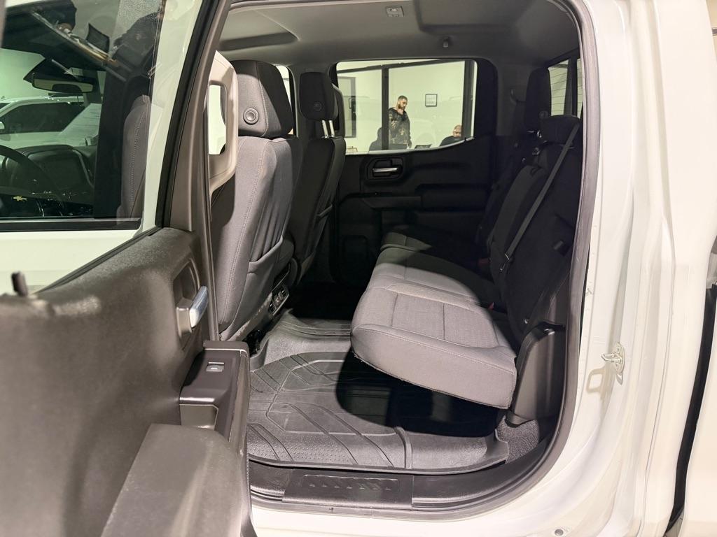 Chevrolet Silverado 1500 LT Crew Cab 4WD 2020