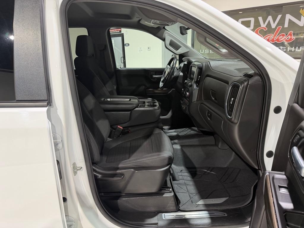 Chevrolet Silverado 1500 LT Crew Cab 4WD 2020