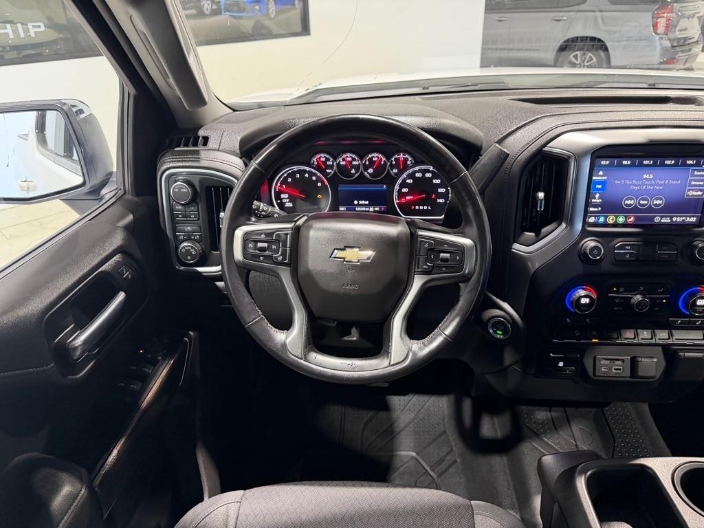 Chevrolet Silverado 1500 LT Crew Cab 4WD 2020