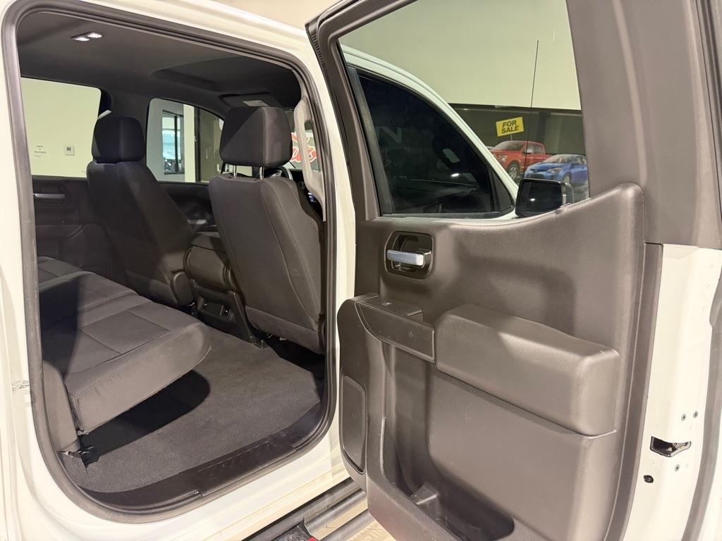 Chevrolet Silverado 1500 Custom Crew Cab Short Box 2WD 2021