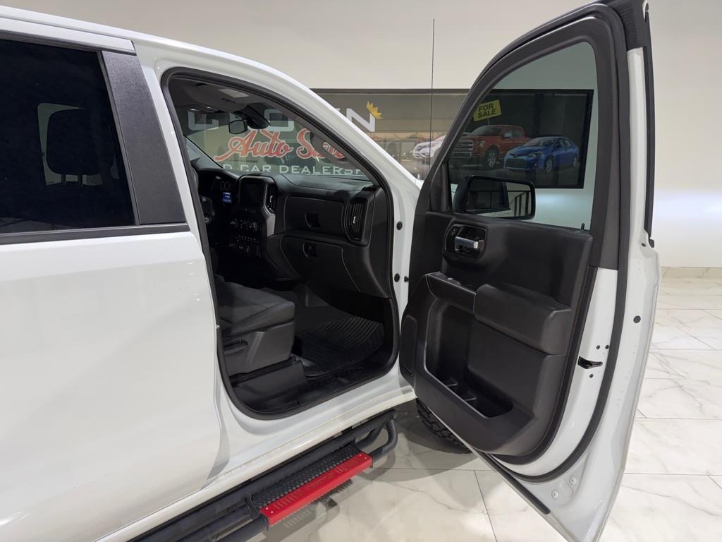 Chevrolet Silverado 1500 Custom Crew Cab Short Box 2WD 2021