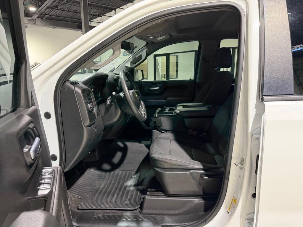 Chevrolet Silverado 1500 Custom Crew Cab Short Box 2WD 2021