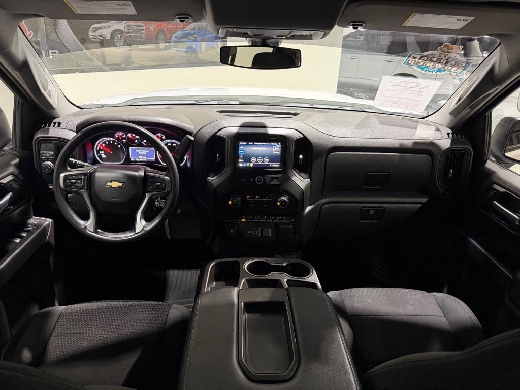 Chevrolet Silverado 1500 Custom Crew Cab Short Box 2WD 2021