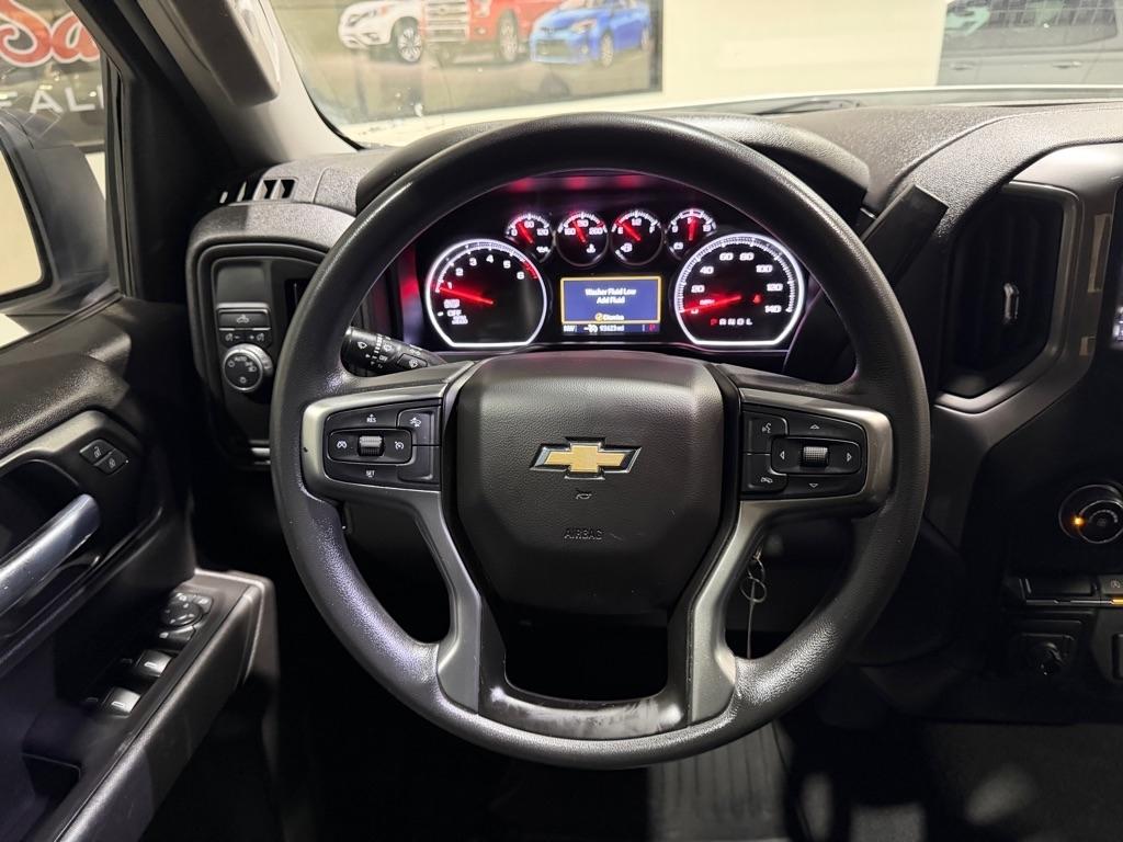 Chevrolet Silverado 1500 Custom Crew Cab Short Box 2WD 2021