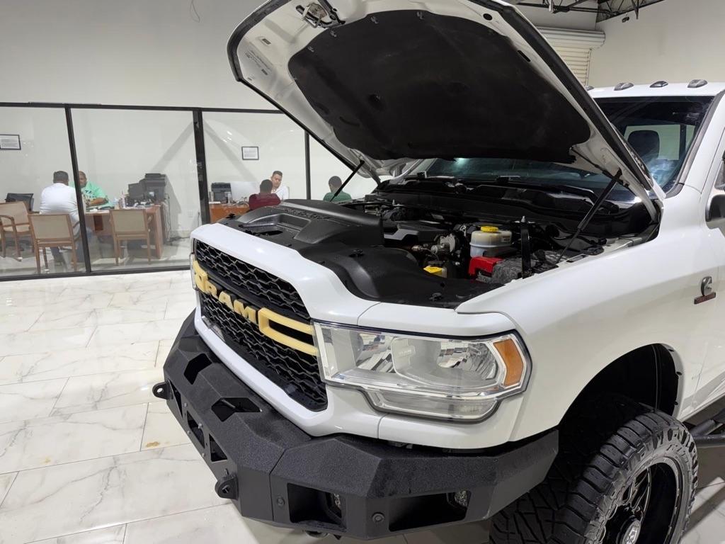 RAM 2500 Tradesman Crew Cab SWB 4WD 2020