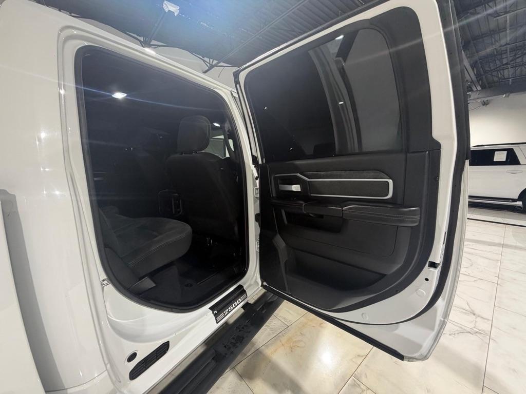 RAM 2500 Tradesman Crew Cab SWB 4WD 2020