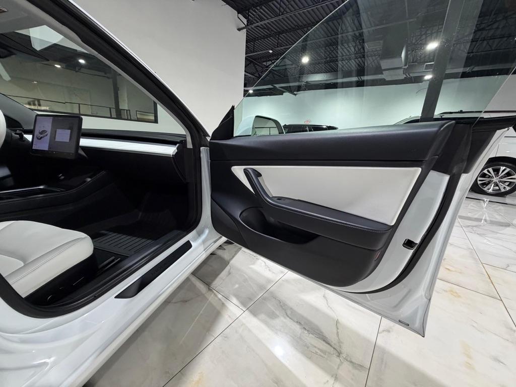 Tesla Model 3 Standard Range Plus 2021