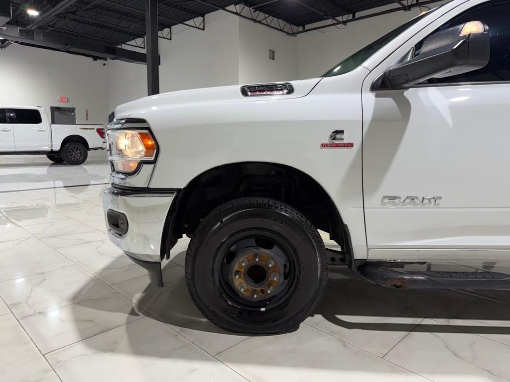 RAM 3500 Crew Cab 2WD DRW 2019