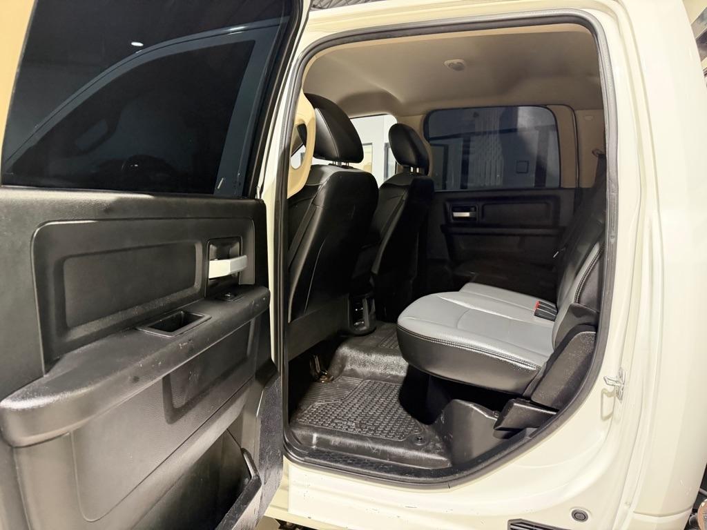 RAM 3500 Crew Cab 2WD DRW 2019
