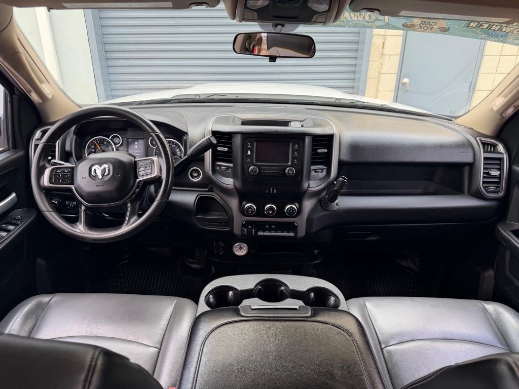 RAM 3500 Crew Cab 2WD DRW 2019