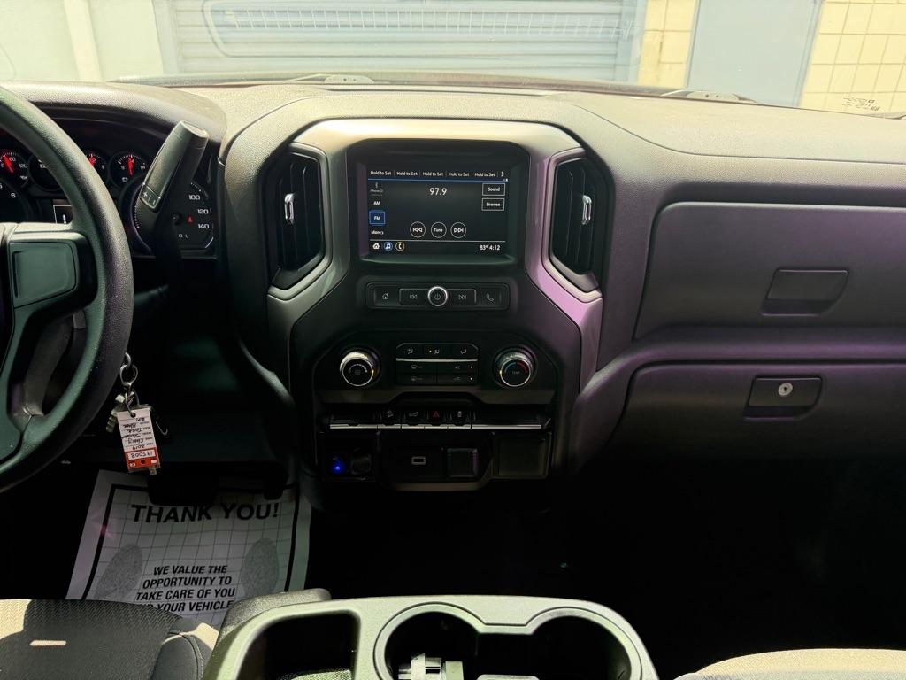 Chevrolet Silverado 1500 Custom Trail Boss Crew Cab Short Box 4WD 2019